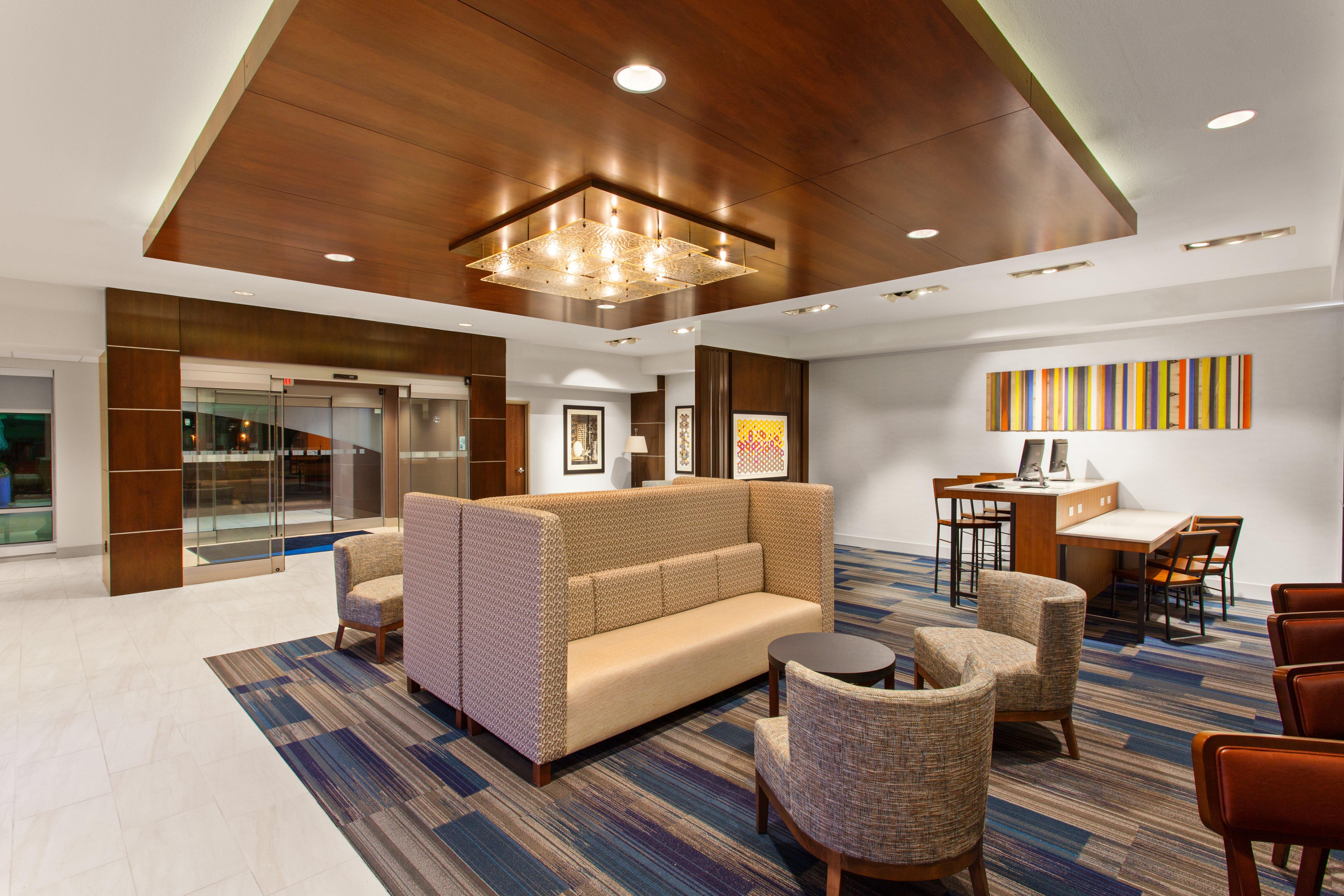 Hotel Express & S - Medical Ctr Area By Ihg